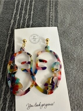 Handmade Multicolor Face Outline Resin Earrings